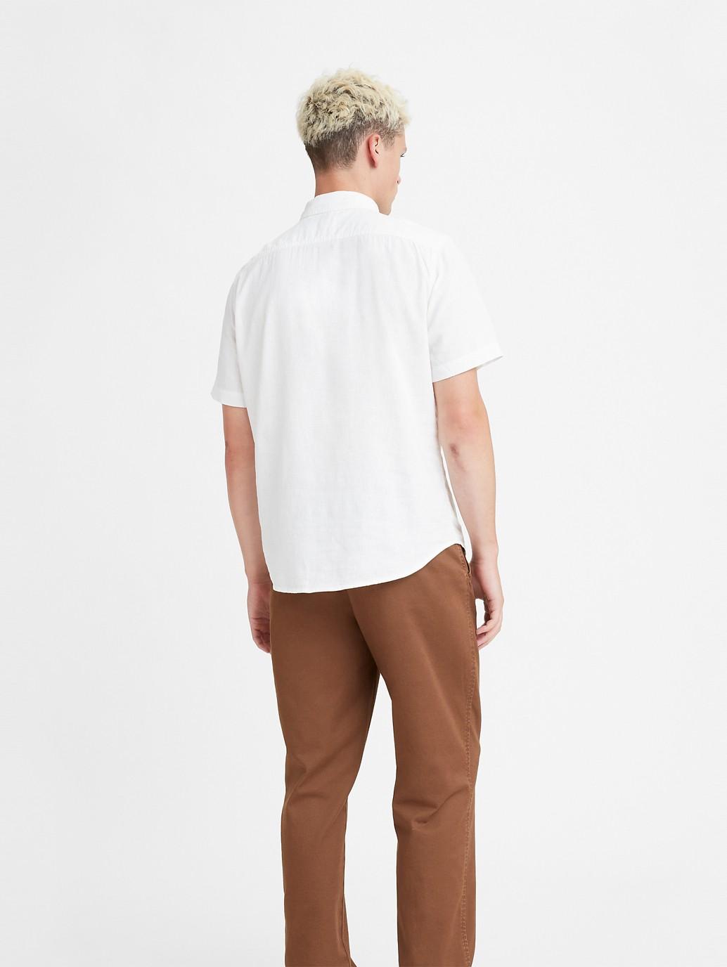 Buy Levi`s® Men`s Short Sleeve Classic 1 Pocket Standard Fit Shirt | Levi's®  Official Online Store T