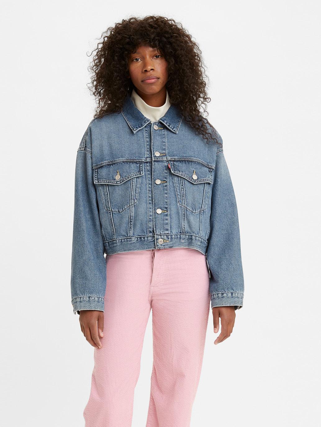 Buy Levi's® Women's Cropped Loose Trucker Jacket | Levi's® Official Online  Store PH