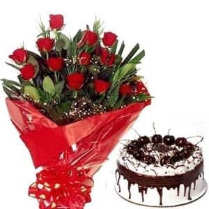 Bunch of 12 Roses n Black Forest Cake