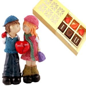 Half Heart Couple with I Love U Chocolate Box