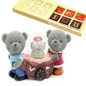 Love Cart with Light Chocolate Box