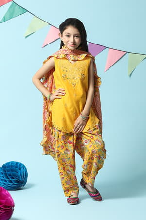Ethnic Wear For Girls - Shop Kids Dress, Kids Salwar Suits, Lehengas Online  | Biba