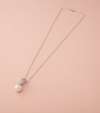 Dainty Pearl Neckpiece Pendant (Brass)