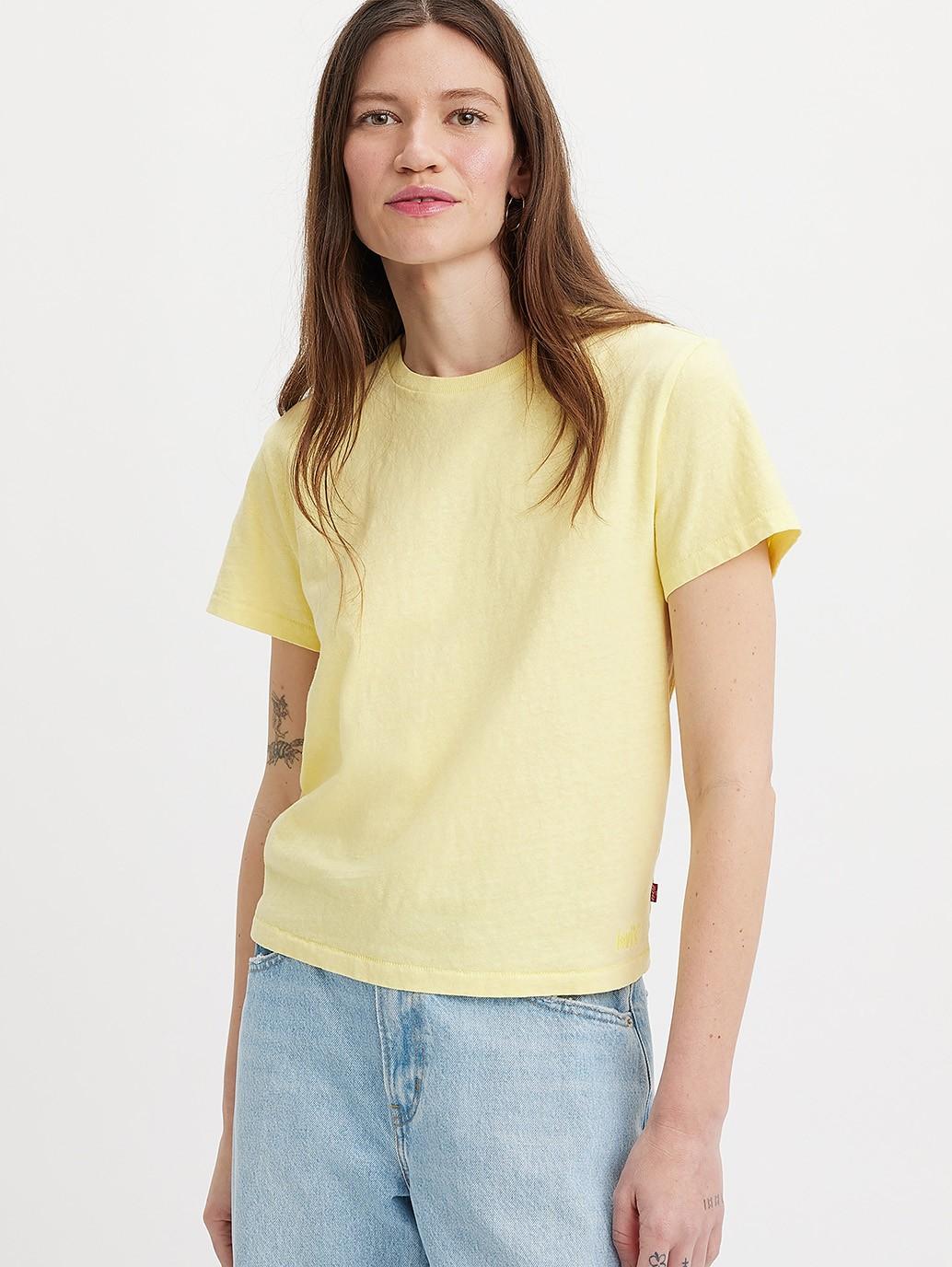 Buy Levi's® Women's Classic Fit T-Shirt | Levi’s® Official Online Store PH