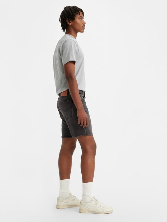 Sweatshorts and Slim Fit Chino Shorts for Men | Levi's® PH