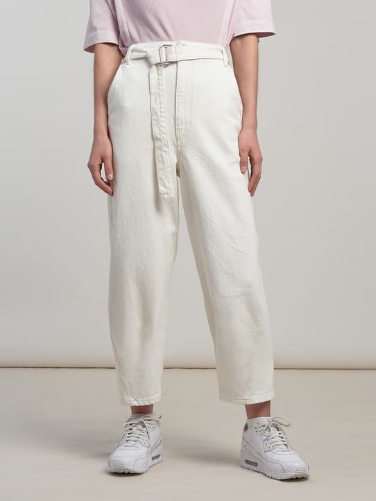 Women's Pants: Sweatpants, Jogger Pants, Chino, & Khaki | Levi's® PH
