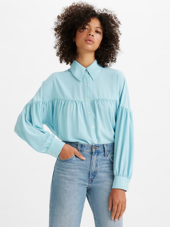Shop & Buy Latest Women Tops: Denim Shirts to Blouse | Levi's® SG