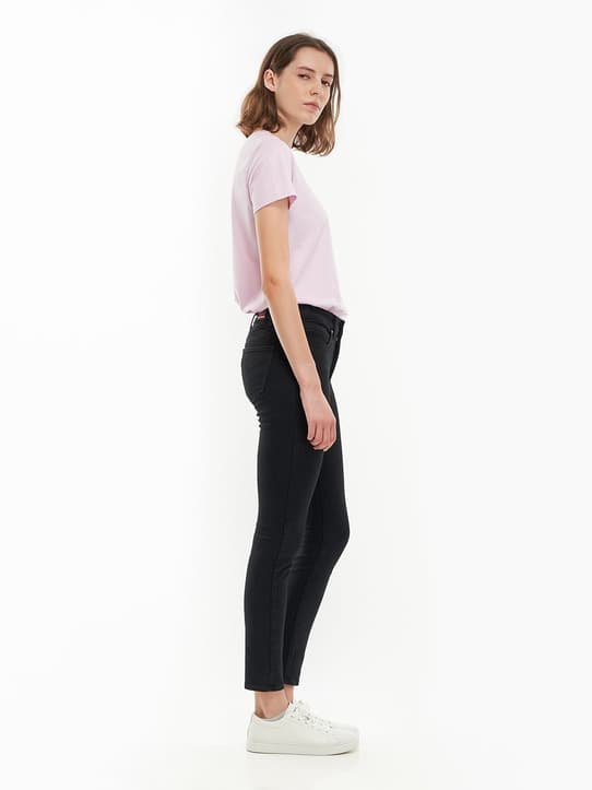 Levi's® Women's Revel Shaping High-Rise Skinny Jeans