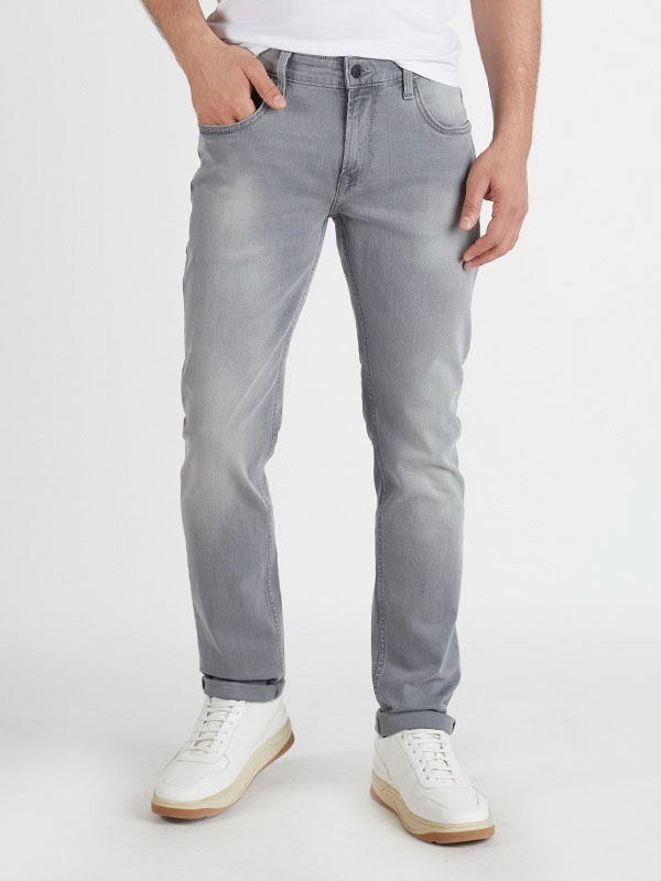 Grey Wash Trenton Fit Jeans