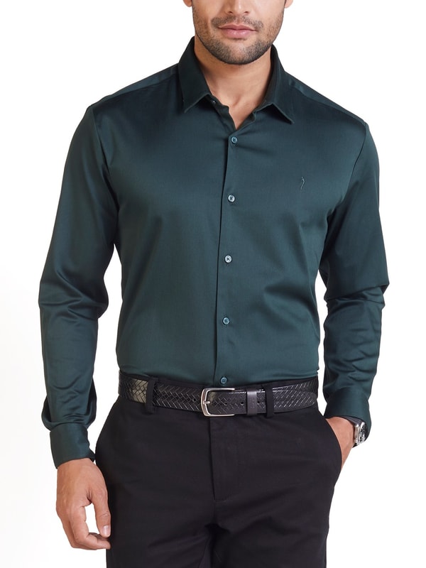Mens Green Solid Contoured Fit Satin Shirt