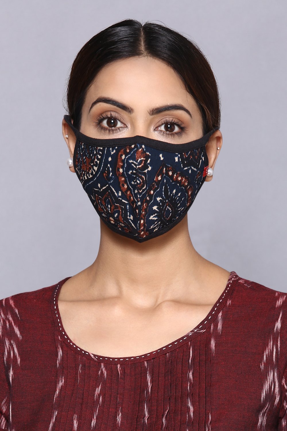 

Charcoal Black Cotton Printed Mask