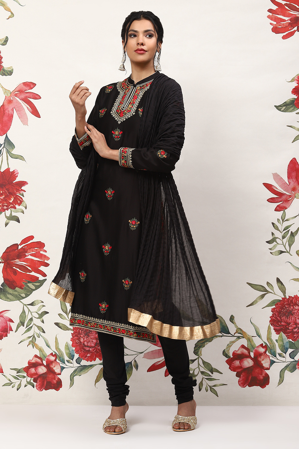 

Rohit Bal Black Cotton Blend Straight Kurta Suit Set