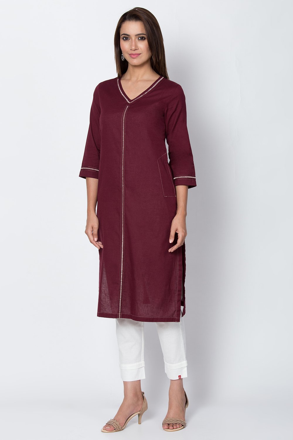 

Maroon Cotton Flax Straight Solid Kurta