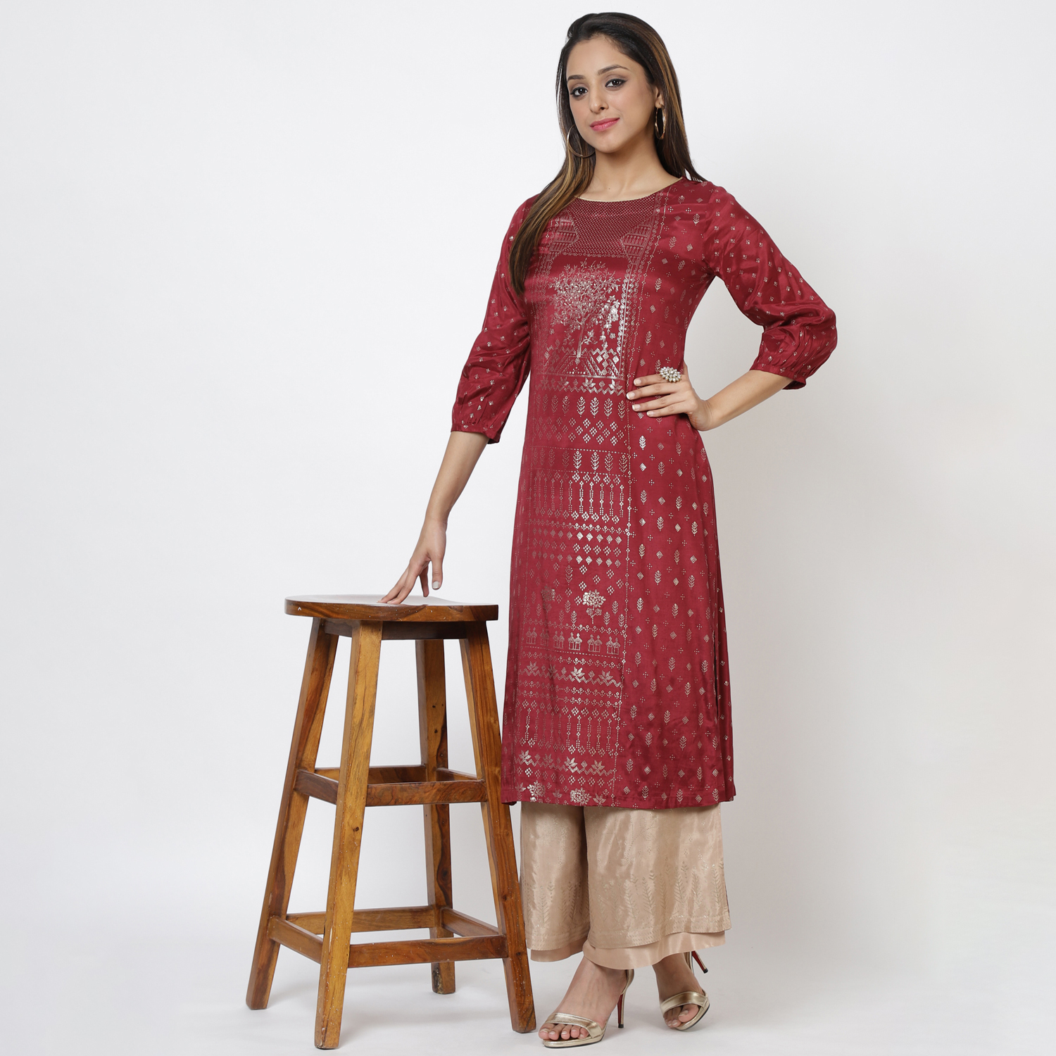 

Maroon Viscose Straight Printed Kurta