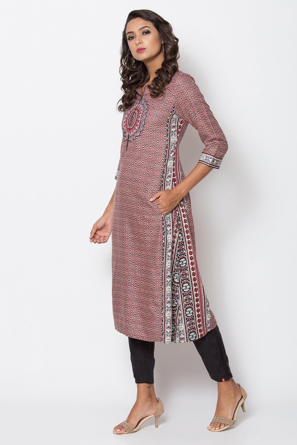 

Red Rayon Straight Printed Kurta