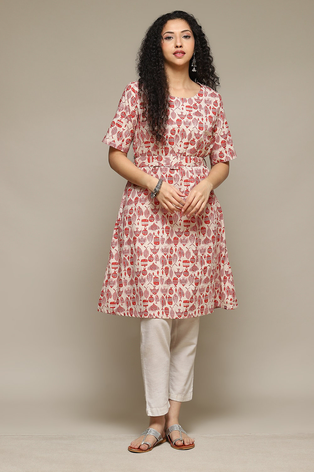 

Coral Red Rayon Straight Printed Kurta