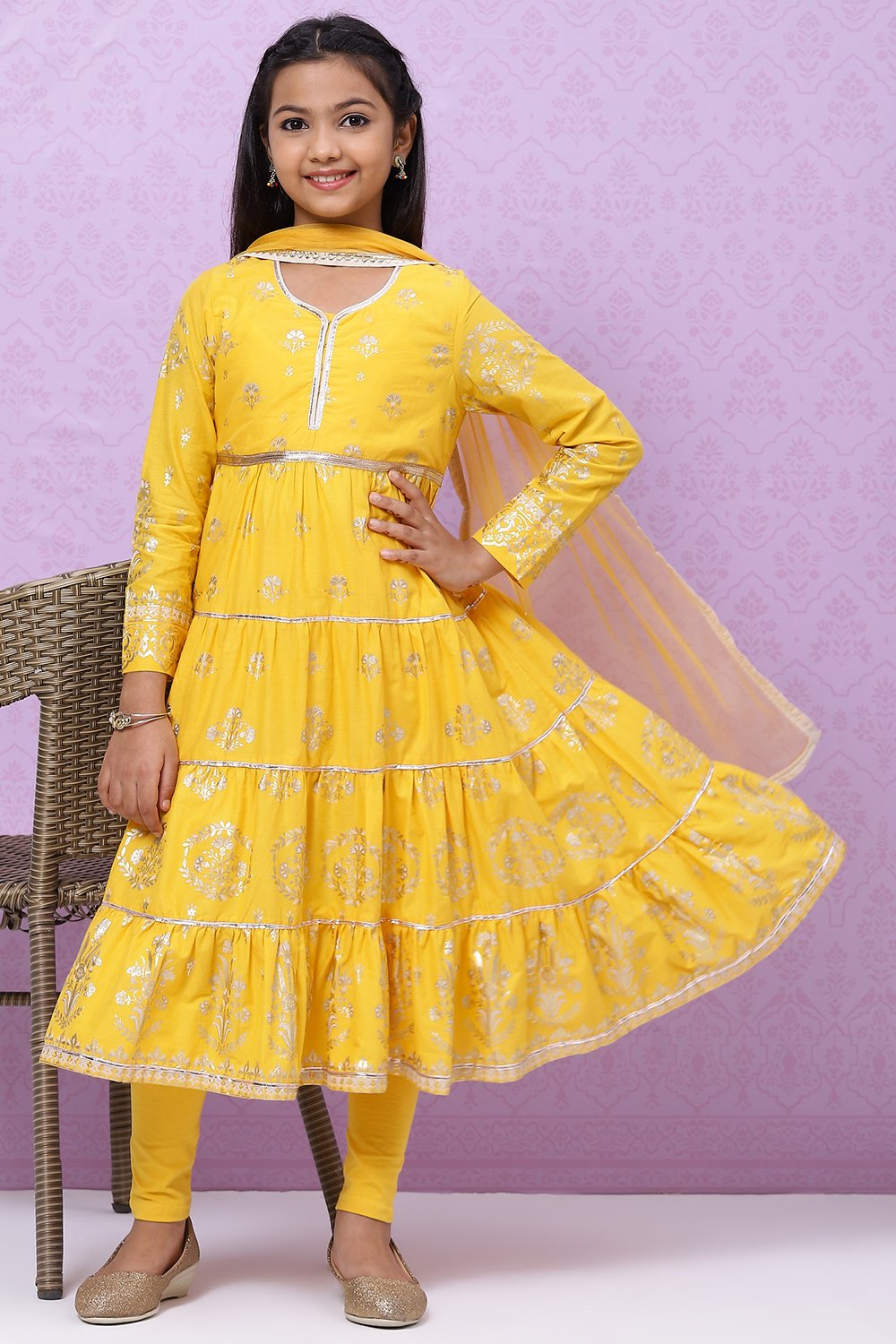 

Yellow Cotton Girls Straight Kurta Churidar Suit Set