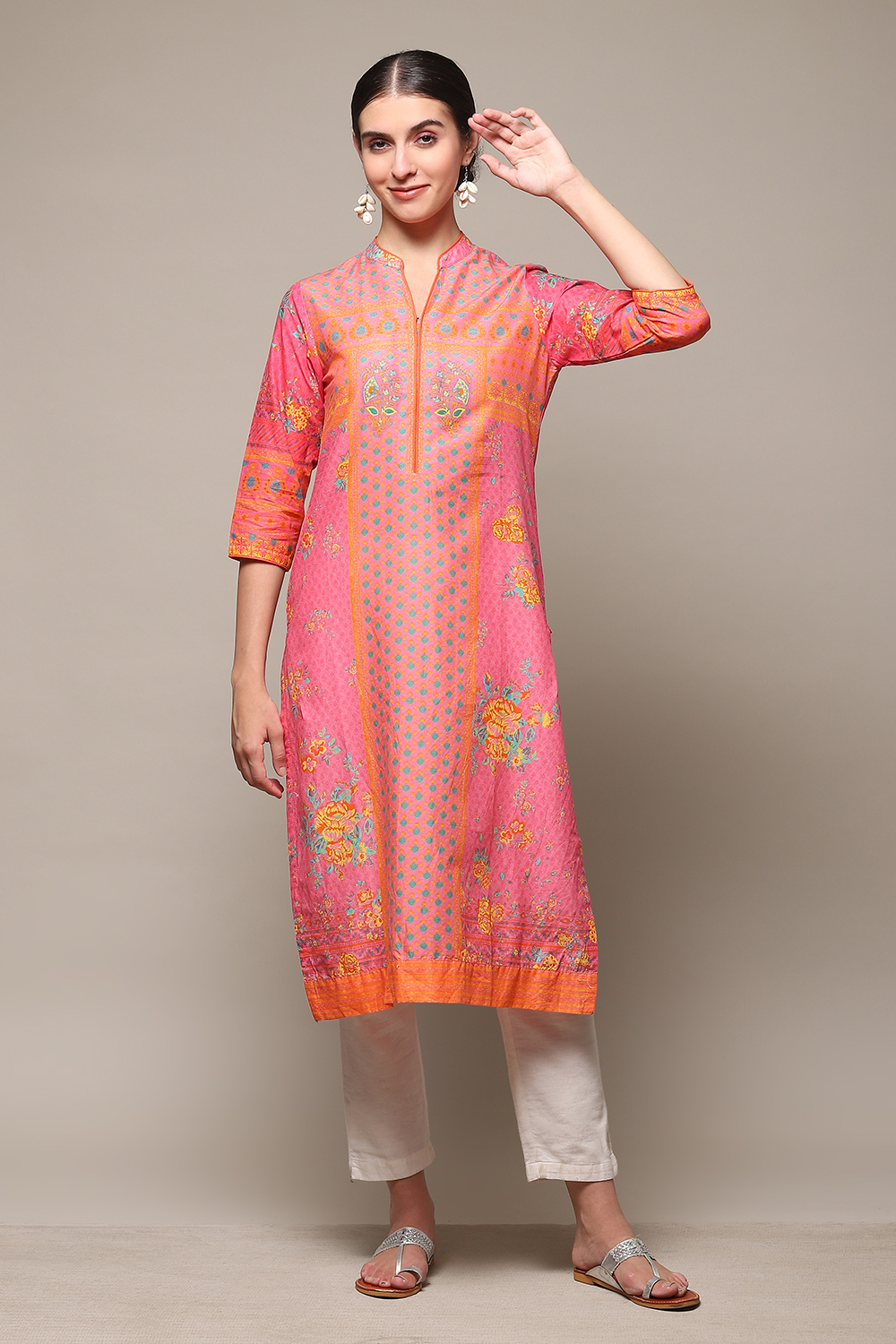 

Pink Cotton Straight Printed Kurta