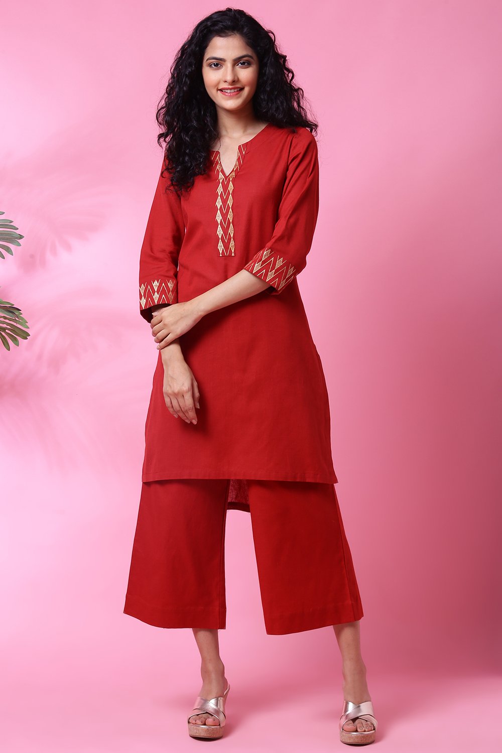 

Red Cotton Flax Straight Kurta Pants Set