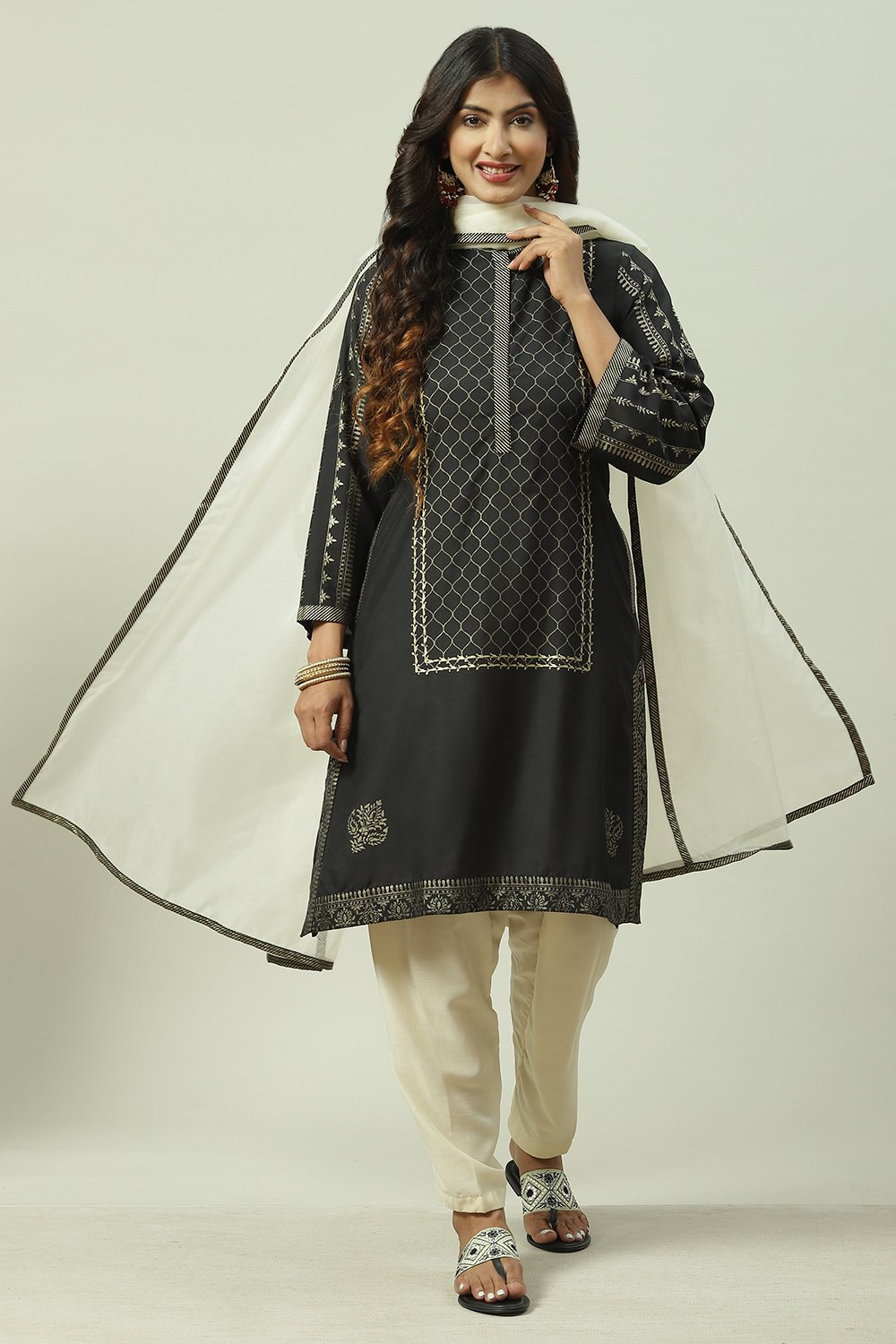 

Beige & Black Printed Straight Kurta Salwar Suit Set