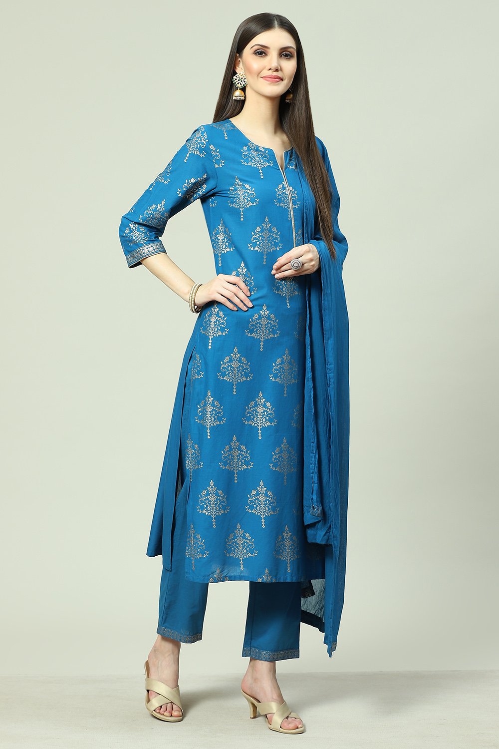 Buy online Pink Cotton Blend Straight Kurta Palazzo Suit Set for ...
