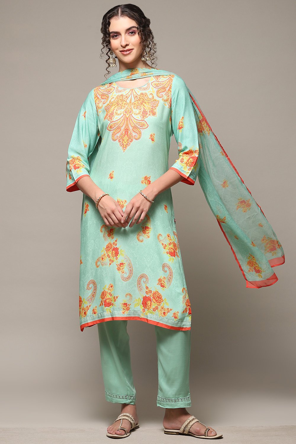 

Sea Green Rayon Straight Kurta Regular Pant Suit Set