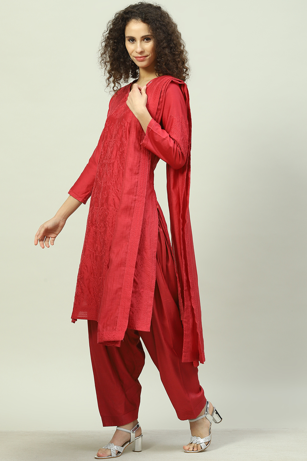 

Berry Red Cotton Silk Straight Kurta Salwar Pant Suit Set