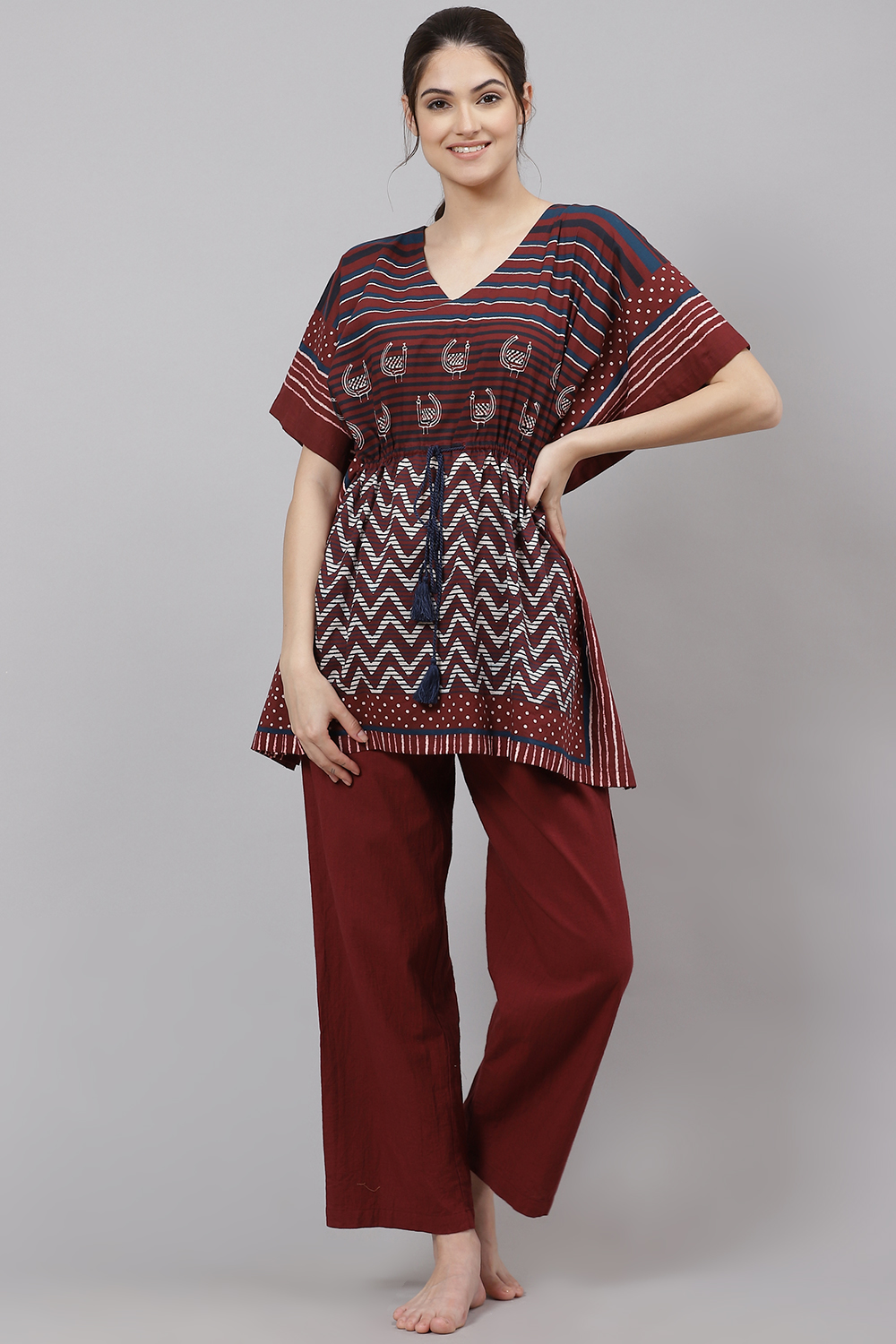 

Maroon Straight Cotton Two Piece Printed Sleepwear Set