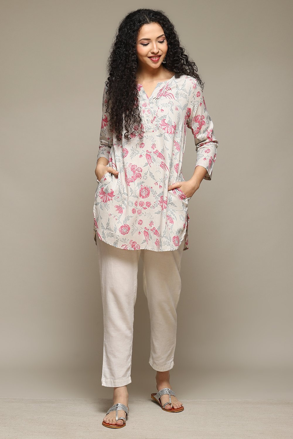 

Ecru Rayon Printed Kurti