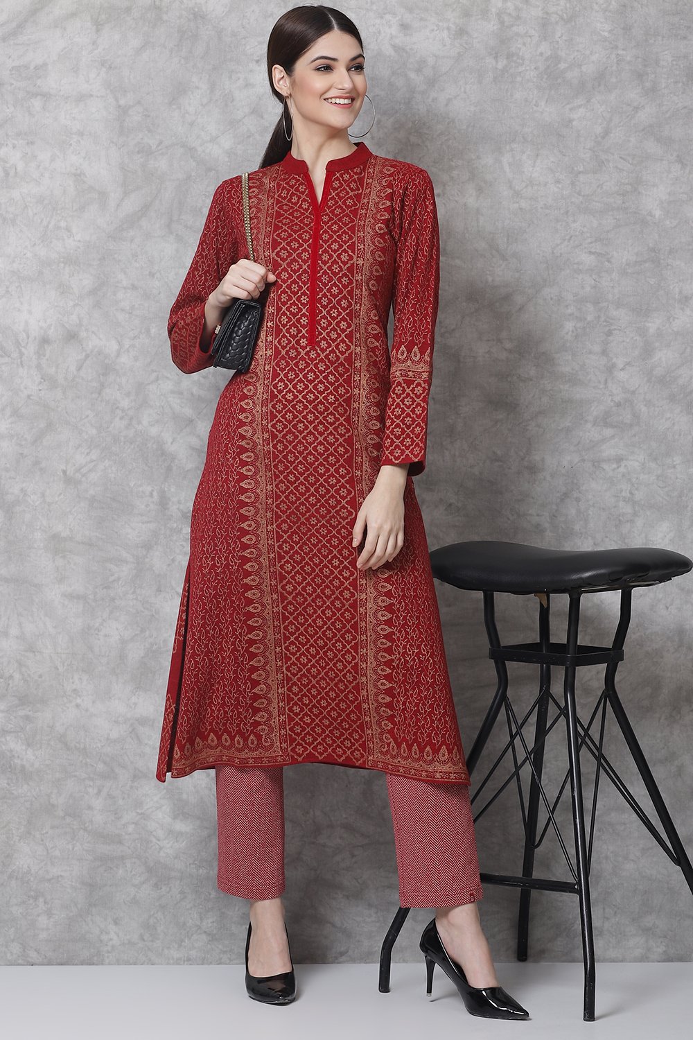 

Red Straight Acrylic Kurta