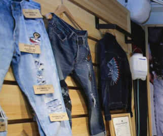Custom Levi's® Jeans, Jackets | Levi's 