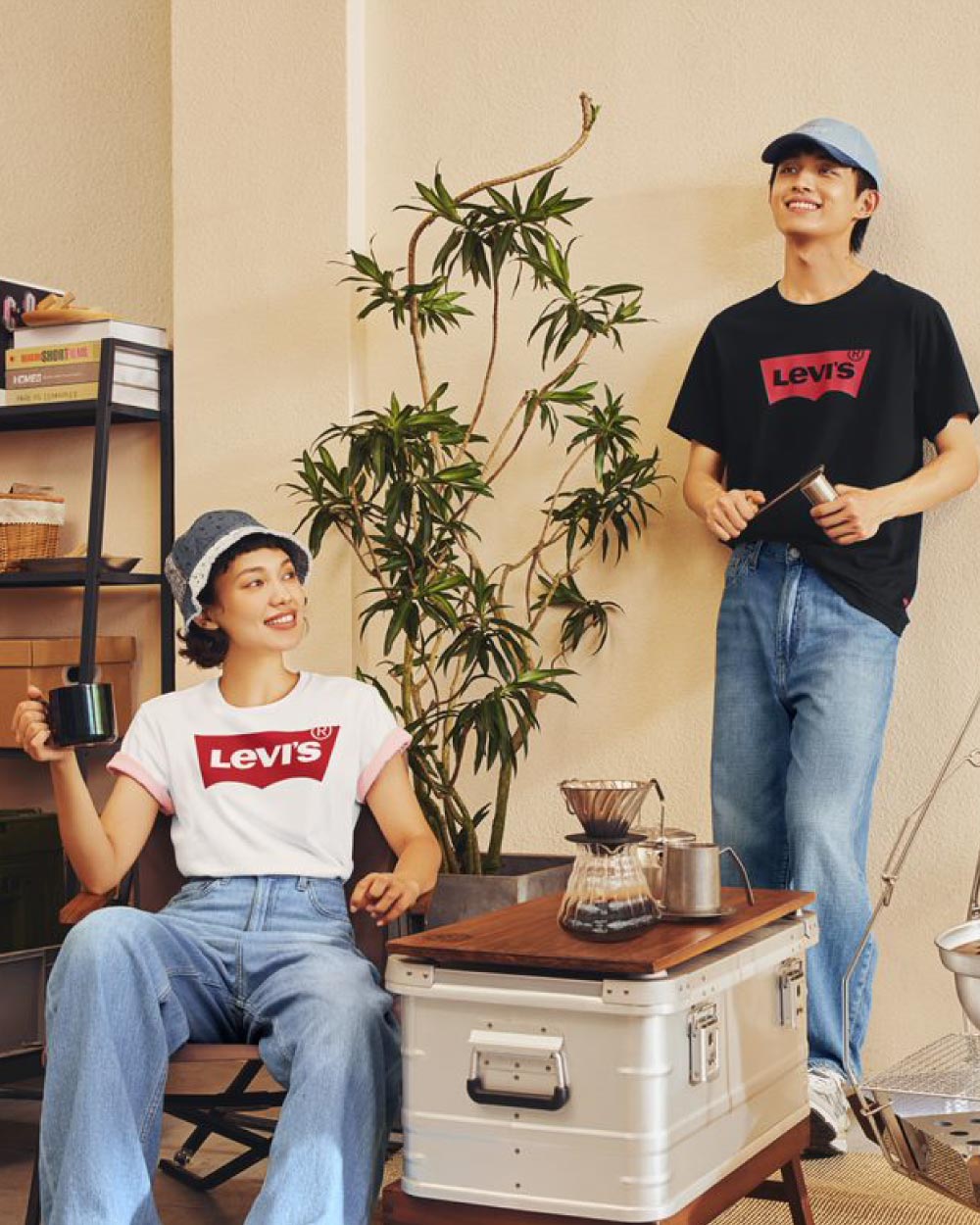 New Levi's Summer Tee Collection for Men and Women - Levi's Hong Kong