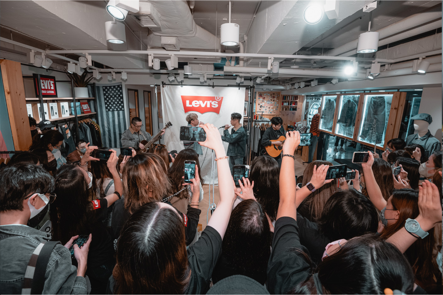 One Promise In-Store Busking - Levi's Hong Kong Music